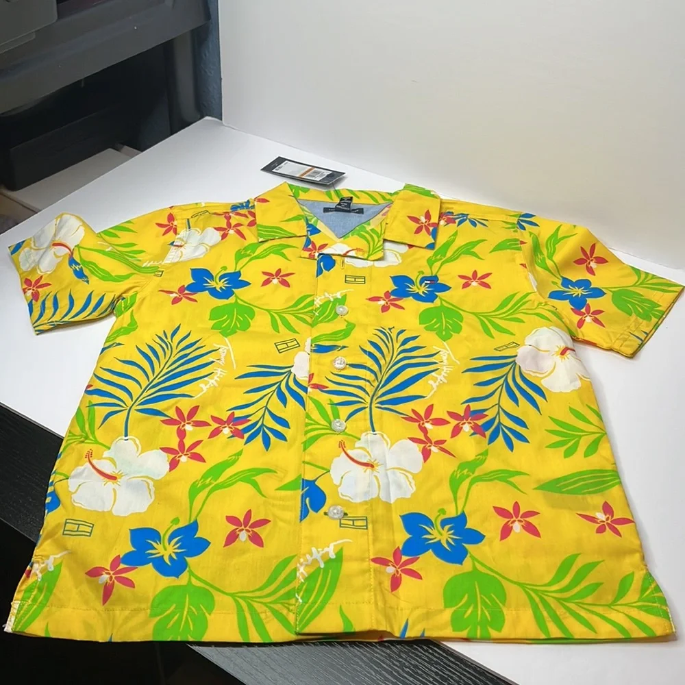 Tommy Hilfiger Boys' Short Sleeve Woven Button-Down Shirt - Picture 3 of 8